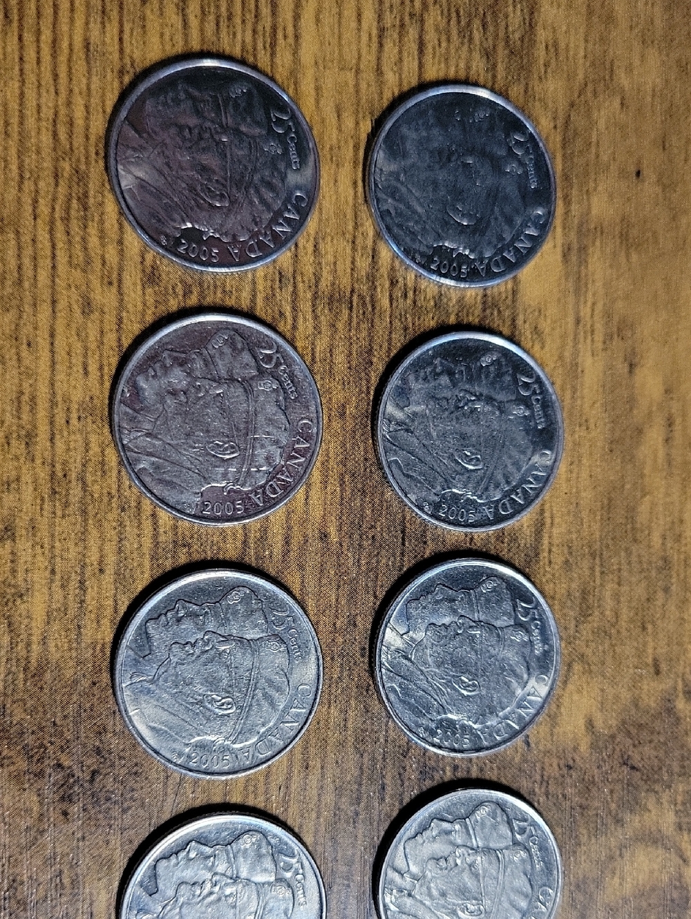 Canadian 2005 25 Cent Commerstive Coins (Veterans) - Set of 8 - Silver Tone